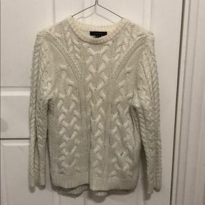 White and super warm sweater